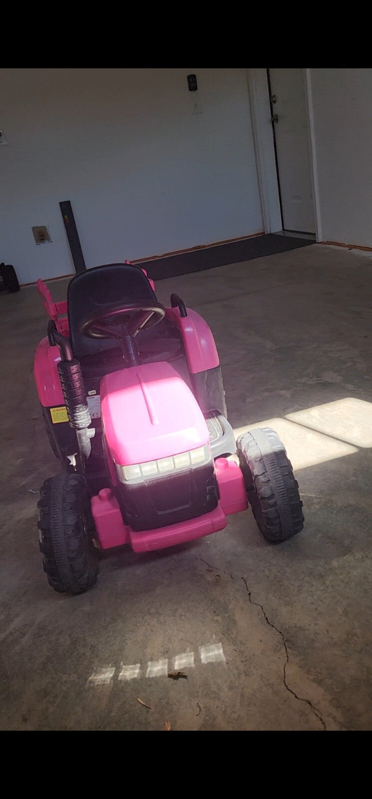 12V Pink Electric Ride-On Tractor with Trailer Battery Powered for Kids Magic Cars 1