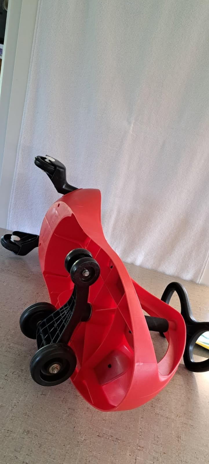 Ride-On PlasmaCar Toy for Kids with Easy Steering and Active Play Magic Cars 4