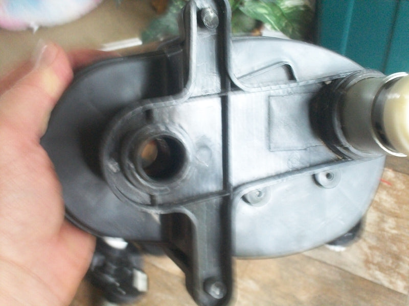 12 Volt Used Power Wheels 19-Tooth Gearbox with Motor and Large Shaft WX-1 Magic Cars 3