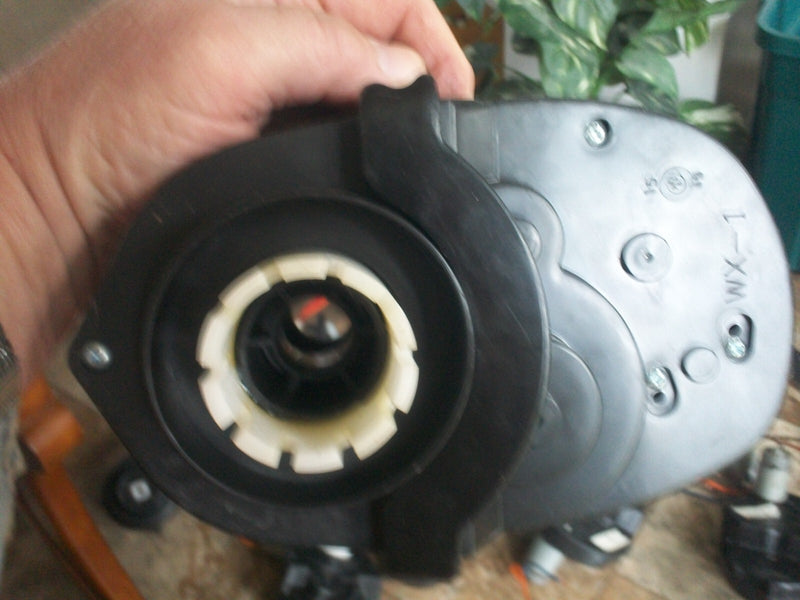 12 Volt Used Power Wheels 19-Tooth Gearbox with Motor and Large Shaft WX-1 Magic Cars Variant 0