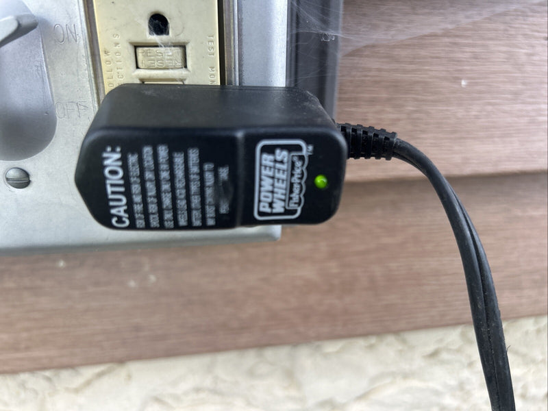 Power Wheels 6V Battery and Charger Model 00801-1483 Tested Magic Cars 7