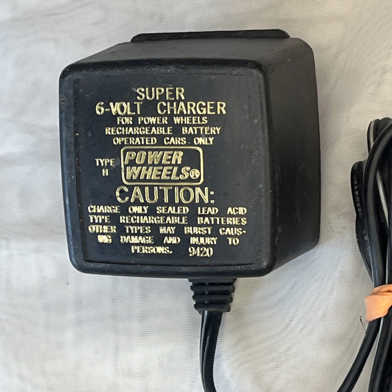 6 Volt Power Wheels with Charger Magic Cars 1