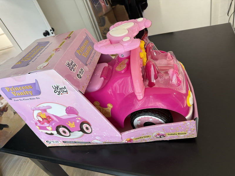 Princess Pink Toddler Foot-to-Floor Vanity Ride-On Toy Magic Cars 3