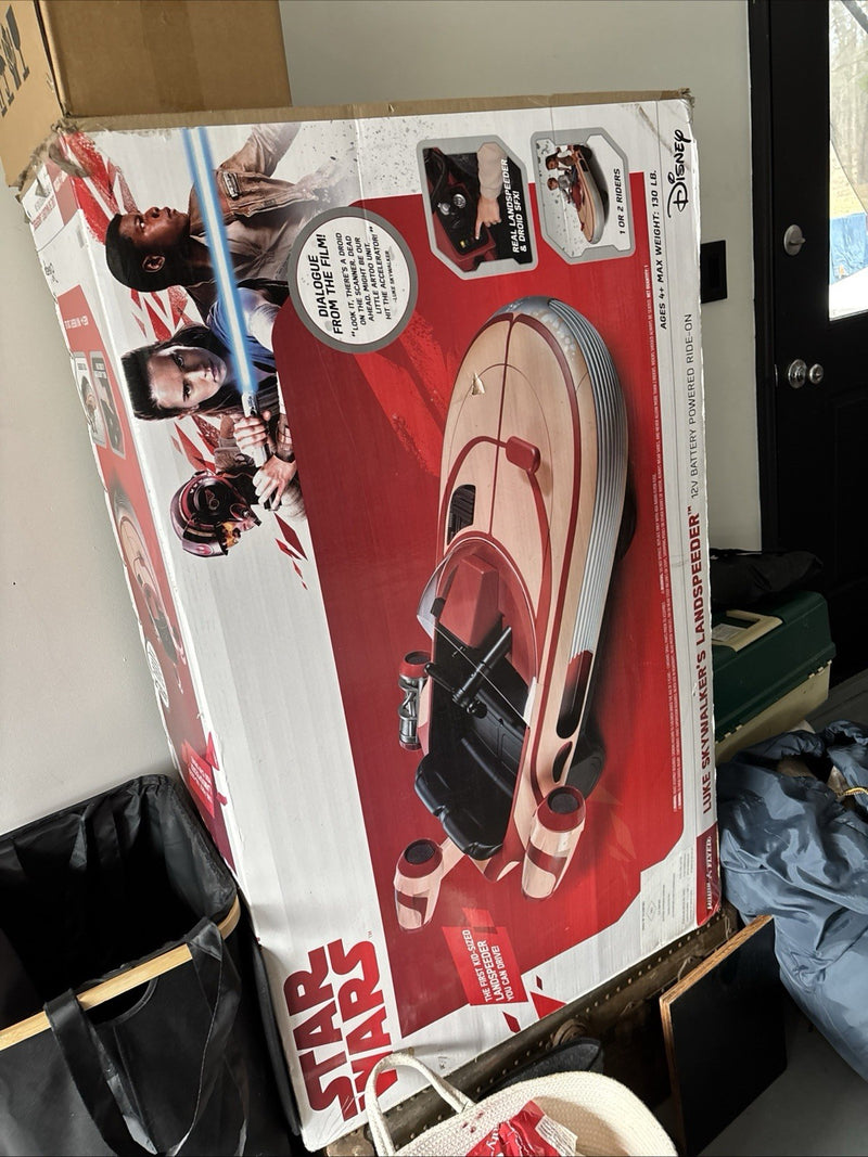 Radio Flyer 12V Star Wars Luke Skywalker Landspeeder Ride-On Magic Cars Variant 0