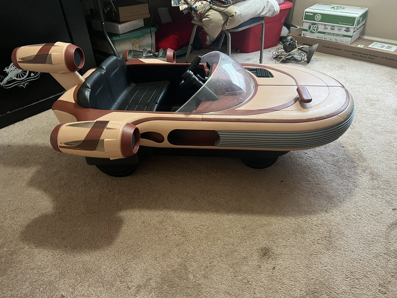 12V Luke Skywalker Landspeeder Electric Ride-On Vehicle Magic Cars 0