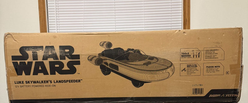 12V Luke Skywalker Landspeeder Ride-On Radio Flyer Star Wars Vehicle Sealed New Magic Cars 9