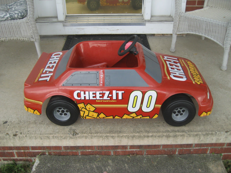 Vintage Original Cheez-It Battery-Powered Ride-On Car for Kids Outdoor Toy Magic Cars 3