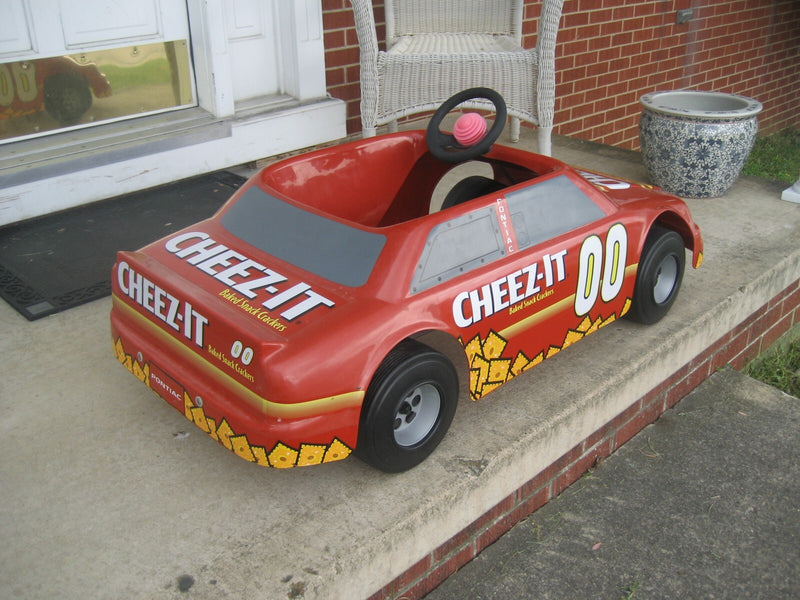 Vintage Original Cheez-It Battery-Powered Ride-On Car for Kids Outdoor Toy Magic Cars 4