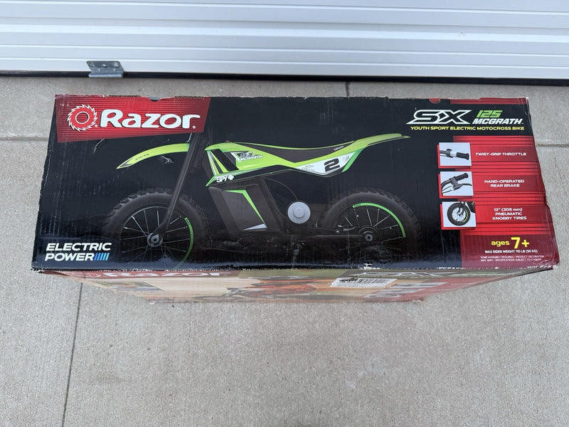 Razor SX125 12V 100W Electric Dirt Bike Green Magic Cars 3