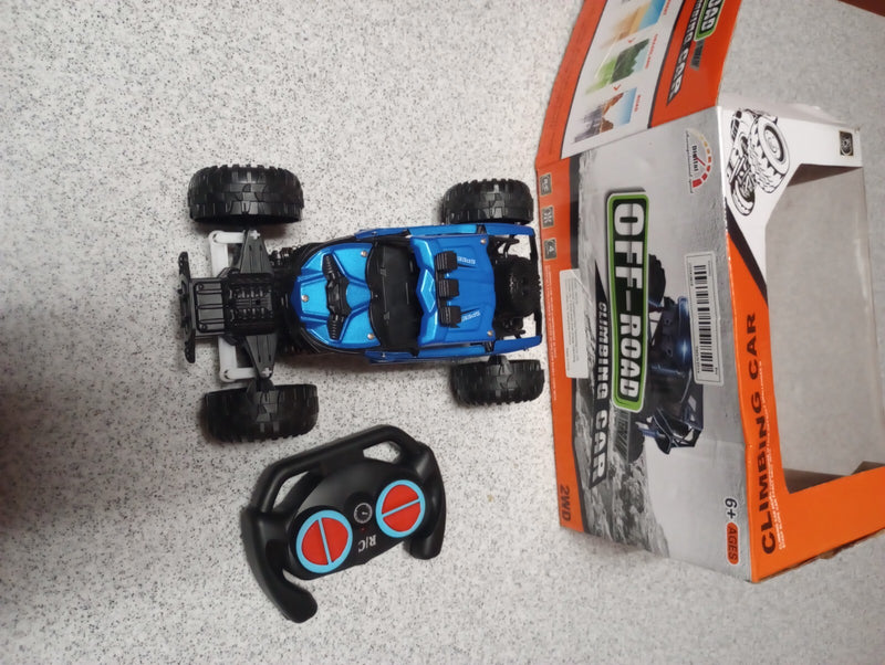 Green Remote Control Truck for Kids – Requires 2 AA Batteries Magic Cars 0