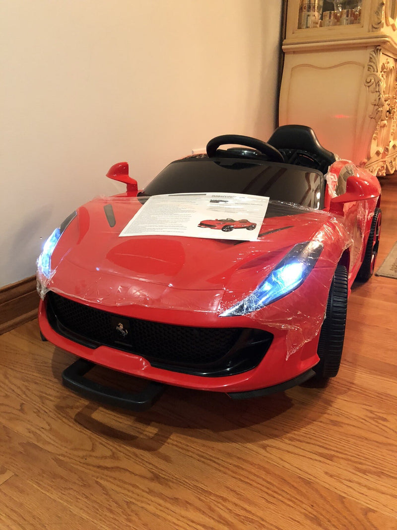 Ride-On Car with Parental Remote Control Magic Cars 0
