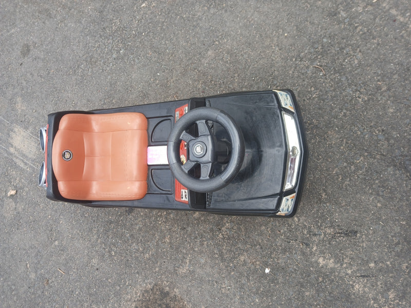 Battery Operated Ride-On Toy Vehicle Magic Cars 1