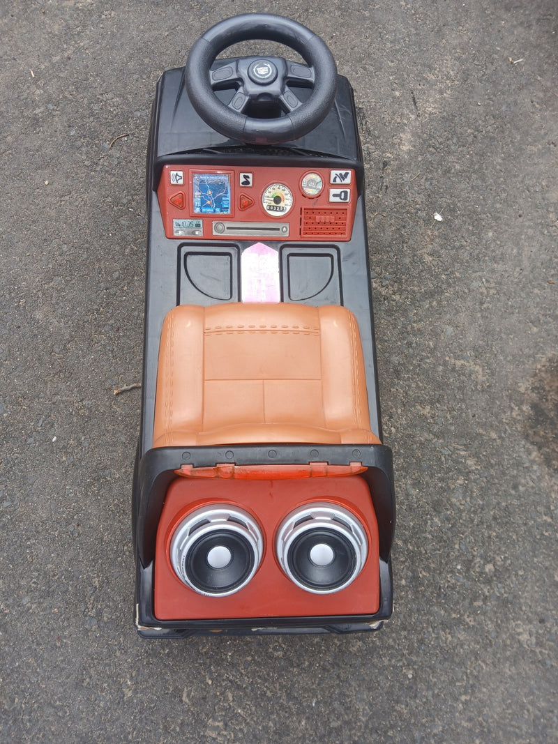 Battery Operated Ride-On Toy Vehicle Magic Cars 2