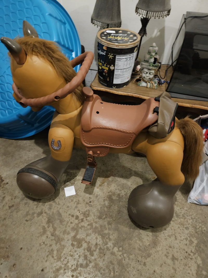 Ride-On Toy Horse for Kids Magic Cars 1