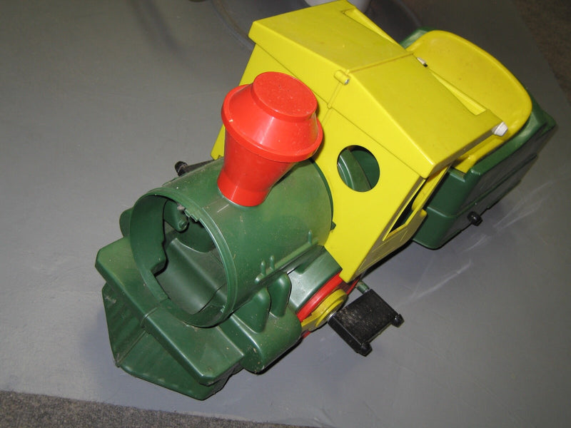 Ride-On Train Engine with Motorized Movement Magic Cars 3