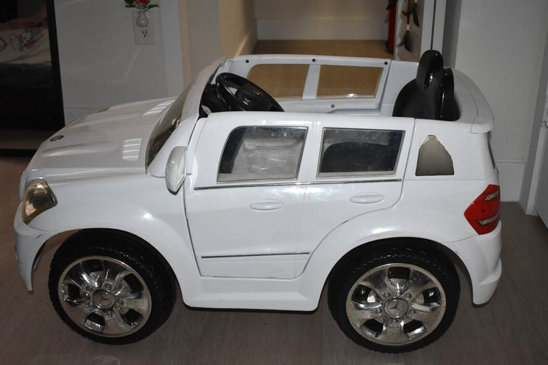 6V Mercedes Benz GL450 SUV Powered Ride-On Toy with Music Magic Cars 1