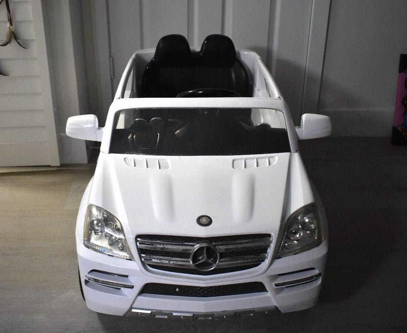 6V Mercedes Benz GL450 SUV Powered Ride-On Toy with Music Magic Cars Variant 0