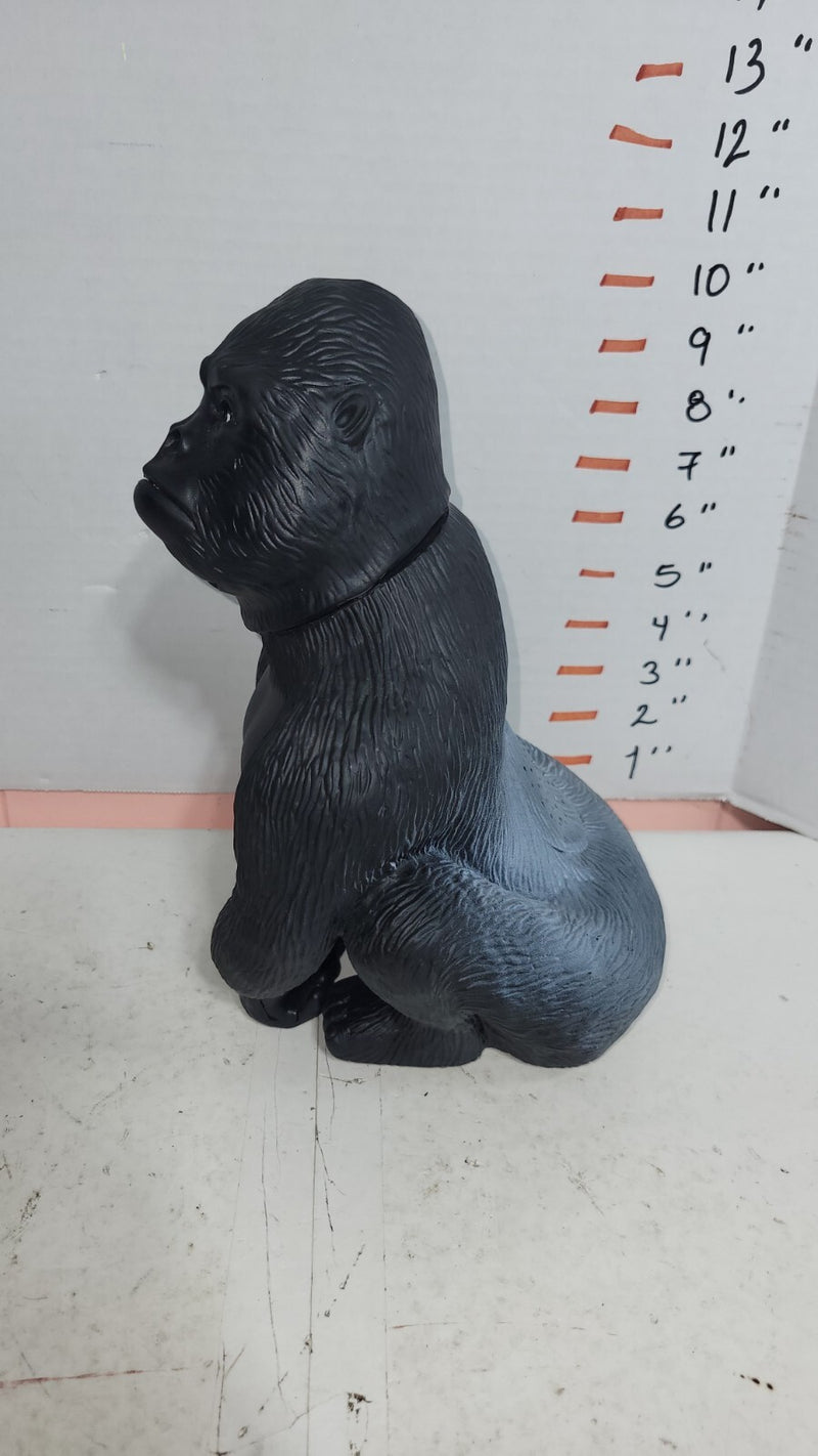 Animated Silverback Gorilla King of the Apes Figure (King Kong) 1999 Model