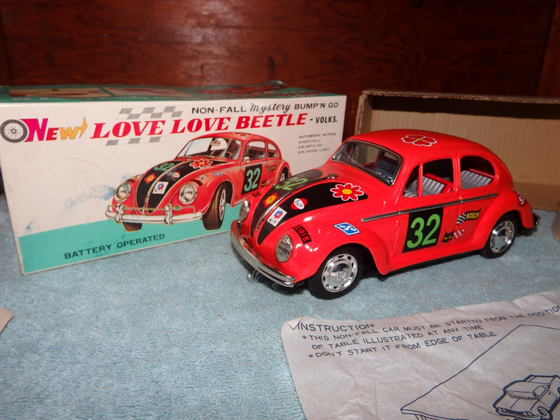 Vintage TAIYO Battery-Operated VW Beetle Toy Car from Japan with Original Box