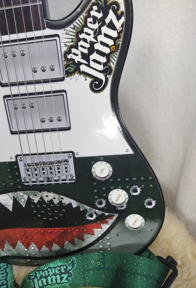 Paper Jams Instant Rock Star Guitar Series 1 Toy in Good Condition