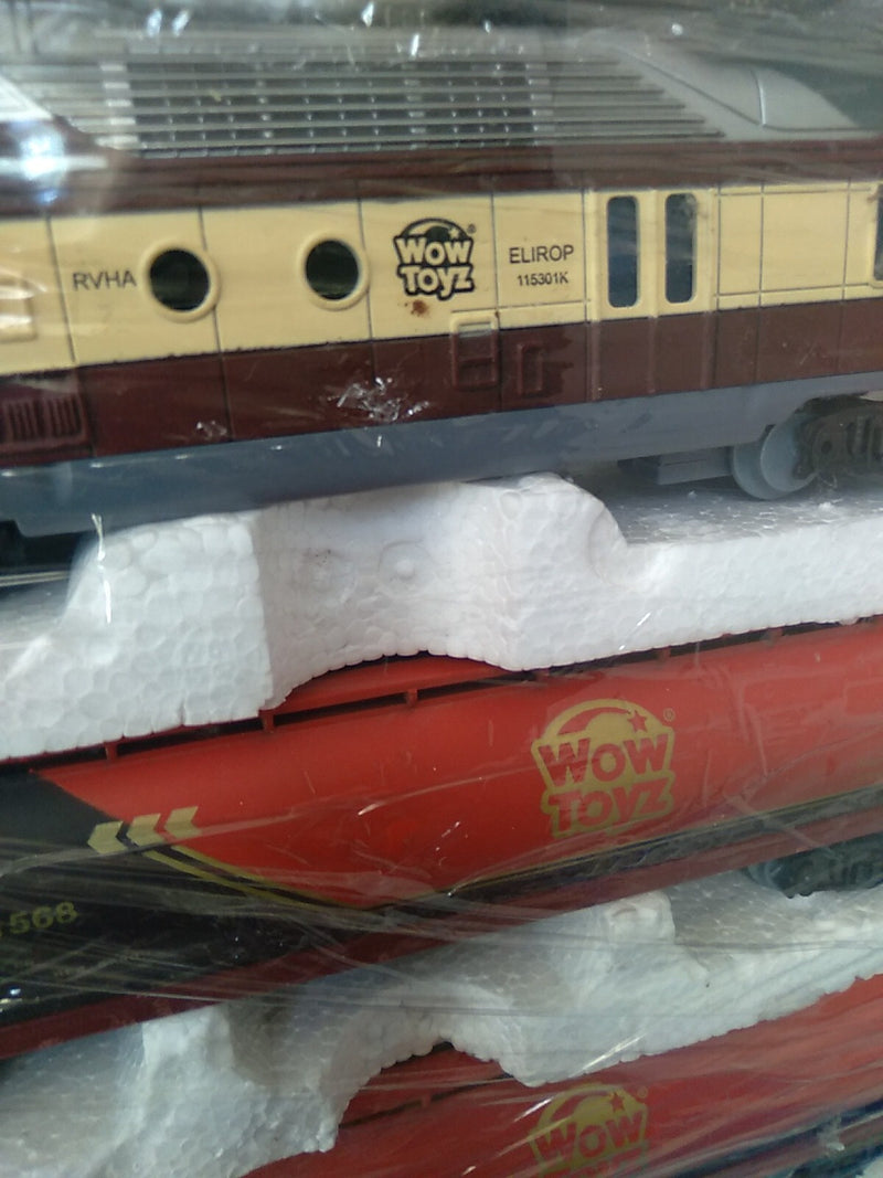 20-Piece Battery Operated Classic Train Set – Tested and Functional