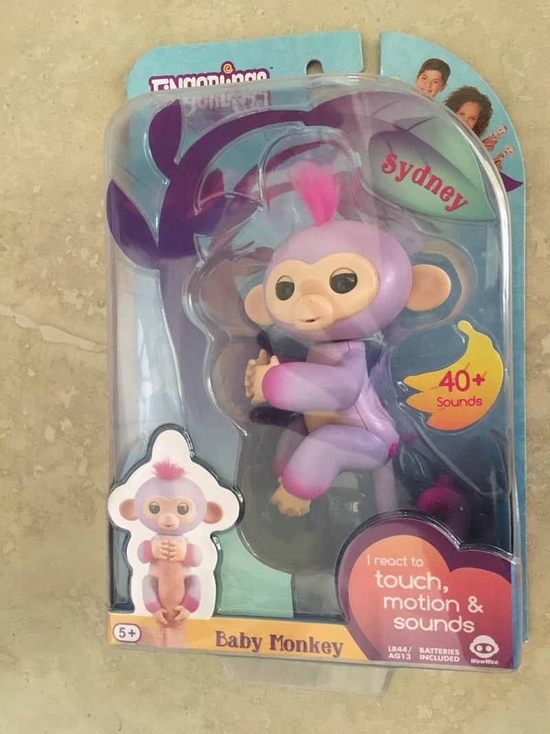 4 Styles Fingerlings Two-Tone Baby Monkey Interactive Toy