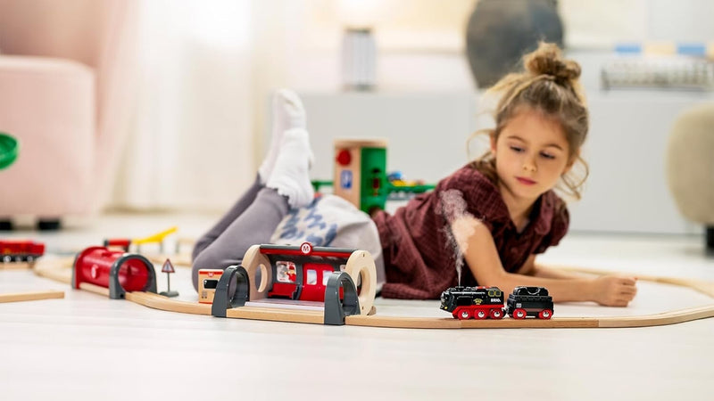 3-Piece Steaming Train Set with Lights and Forward/Reverse Motion for Kids