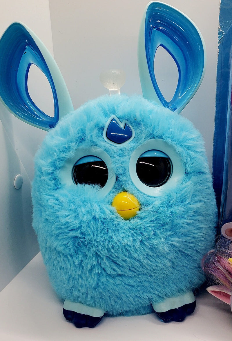 Interactive Fingerlings Baby Monkey and Unicorn Toy Lot Vintage Furby 2016 Collection