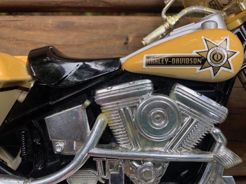 Battery Operated Working Police Motorcycle Toy Harley Style