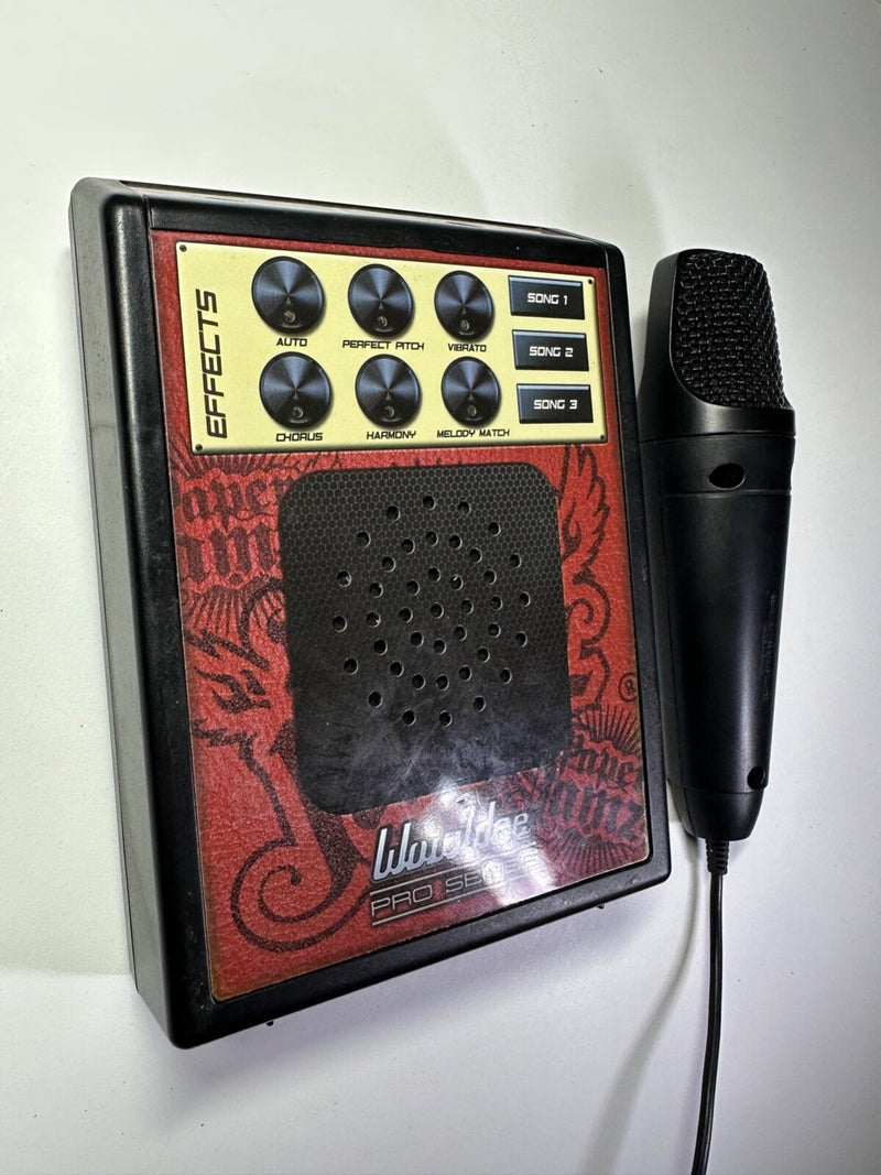 Paper Jamz Pro Series Effects Amp and Microphone with Voice Changer Toy