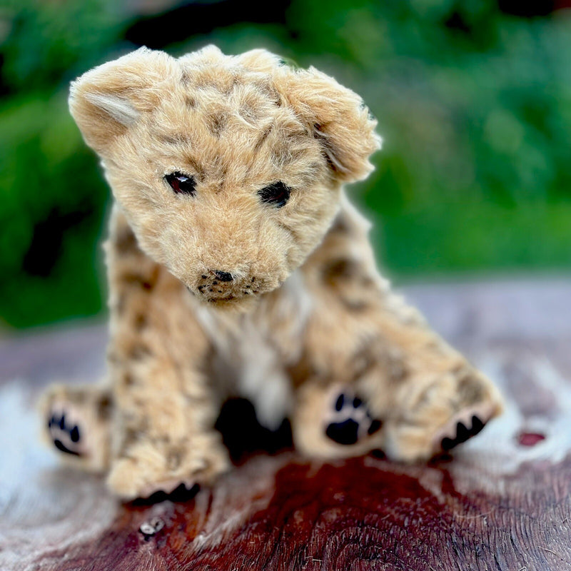 Interactive Animated Lion Cub Toy Deluxe Battery Operated 2017 Model