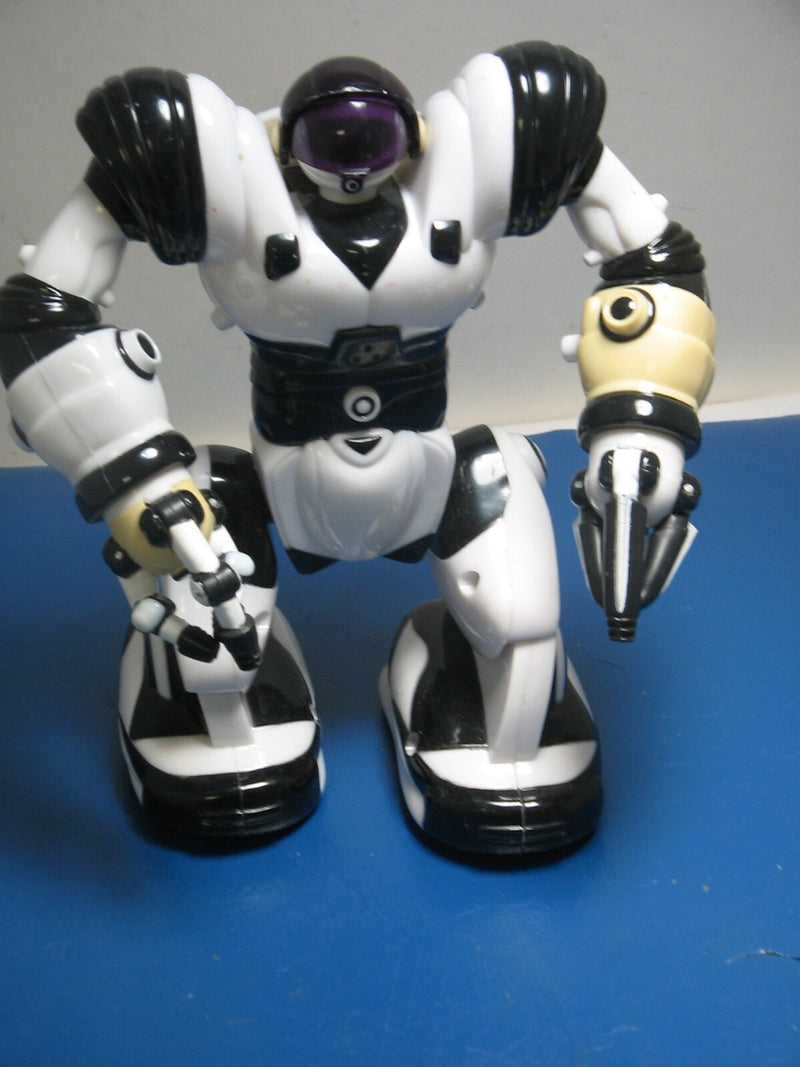 Mini 7-Inch Classic Battery-Powered Robotic Toy Robot from 2004, Used