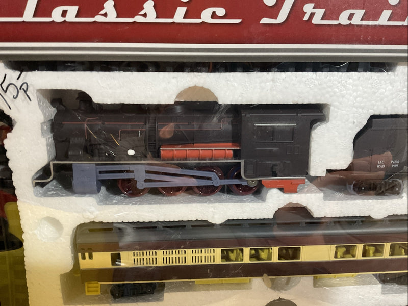 20-Piece Battery Operated Classic Train Set with Lights and Sounds