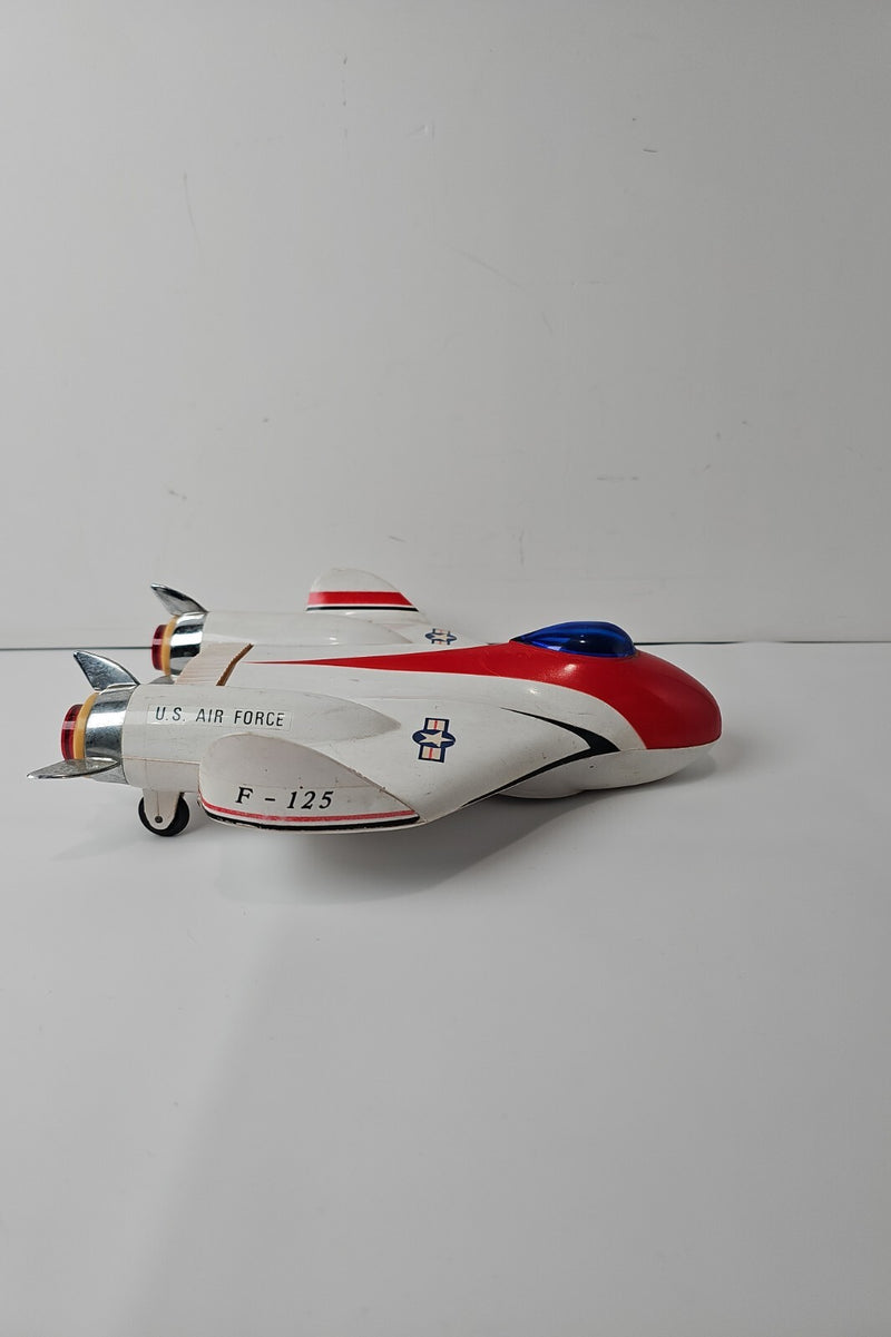 Working US Air Force Super Jet Fighter F-125 Mekka Solid State AM Radio Vintage Model