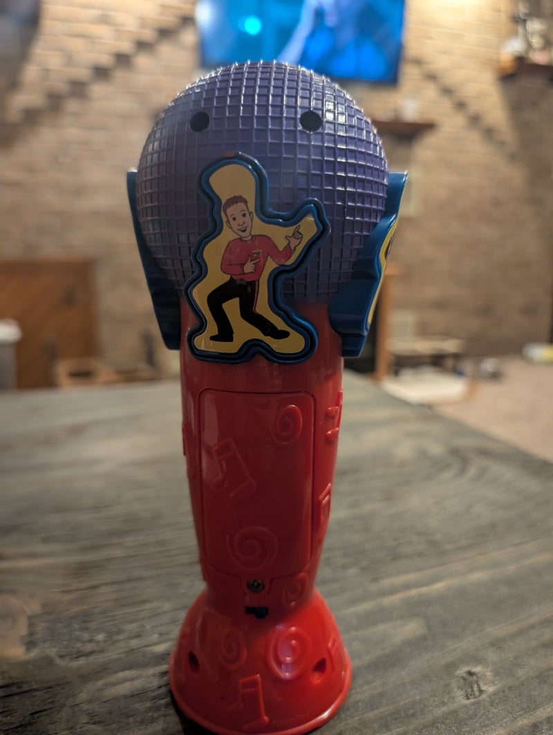 Vintage 2003 Sing With Me Music Player and Microphone Toy Spin Master