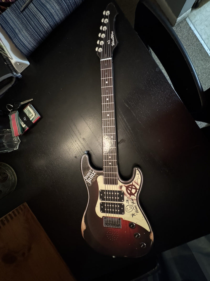 Instant Rock Star Paper Jamz Guitar Series 1 with Sound Effects