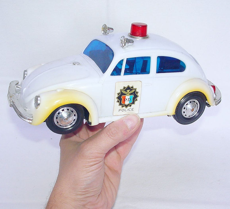 1:15 Scale VW Volkswagen Beetle Police Car Battery Operated Model - Rare Collectible