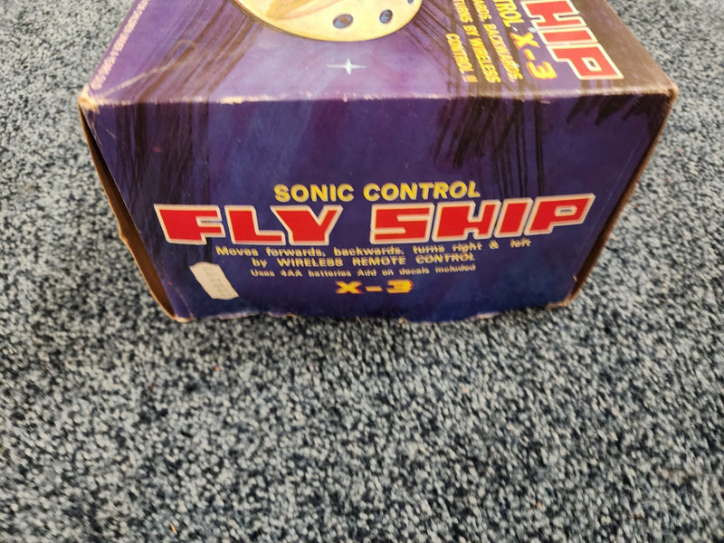 Vintage Working Sonic Control X-3 Space UFO Flying Toy