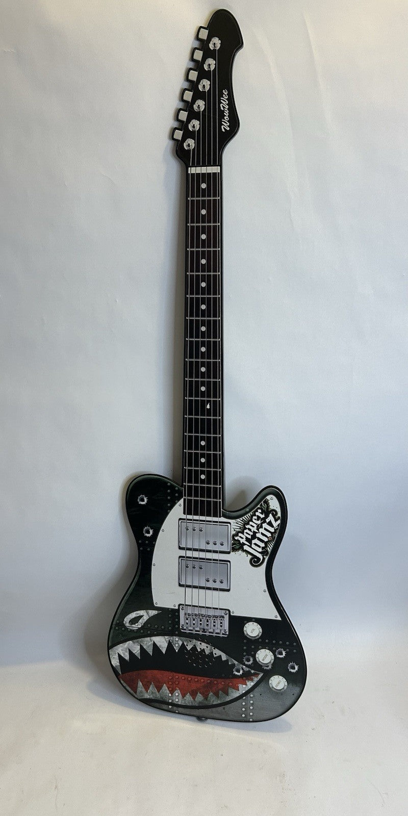 Paper Jams Instant Rock Star Guitar Series 1 Toy in Good Condition