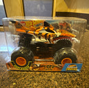 Hot Wheels Monster Trucks Tiger Shark 1:24 Scale Vehicle with Giant Wheels