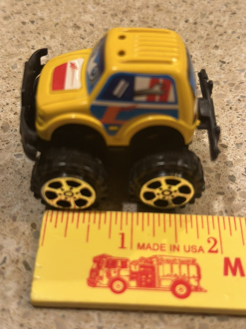Set of 2 Micro Pull-Back Cars 2-Inch – Yellow SUV Racer & Black Police Car