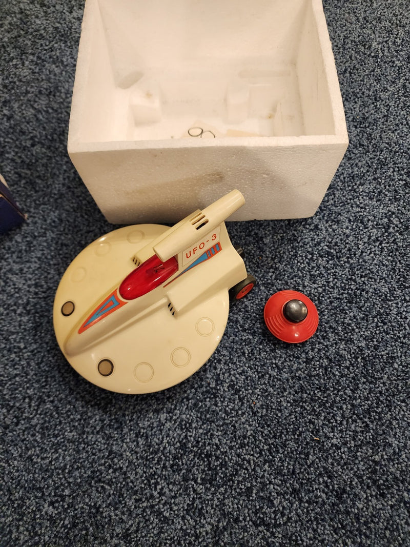 Vintage Working Sonic Control X-3 Space UFO Flying Toy