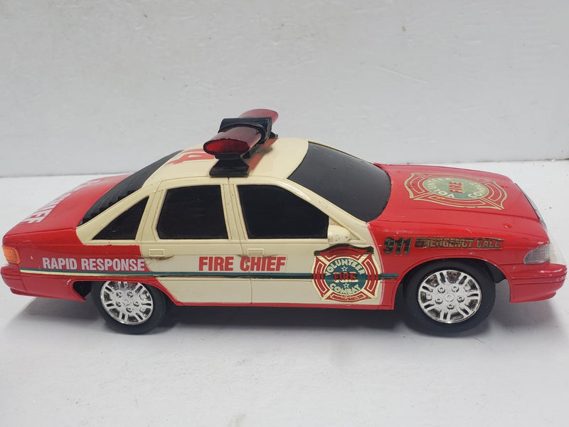 1994 Bright Fire Chief Rapid Response 911 Battery Operated Car Toy