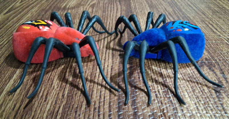Crawling Tarantula Spider Toy Set of 2 with Working Lights and Movement