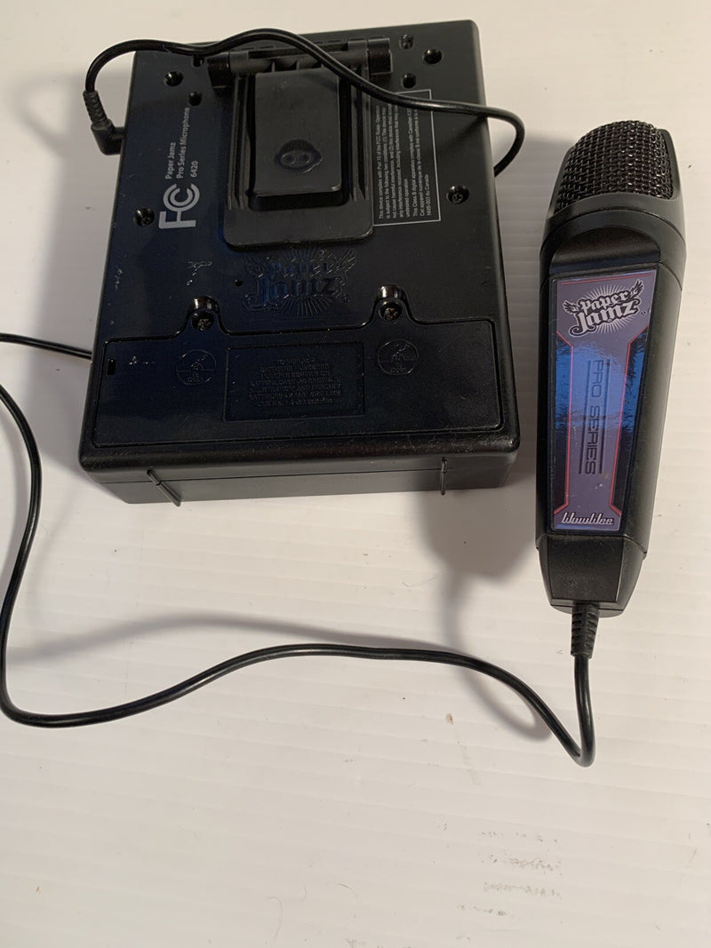 Wow Wee Paper Jamz Pro Series 6420 Effects Amplifier and Microphone Set