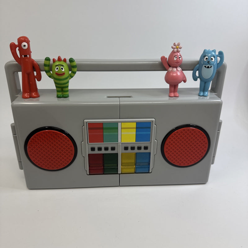 Gabba Gabba Musical Boom Box Theatre with 4 Songs, Working, 2008