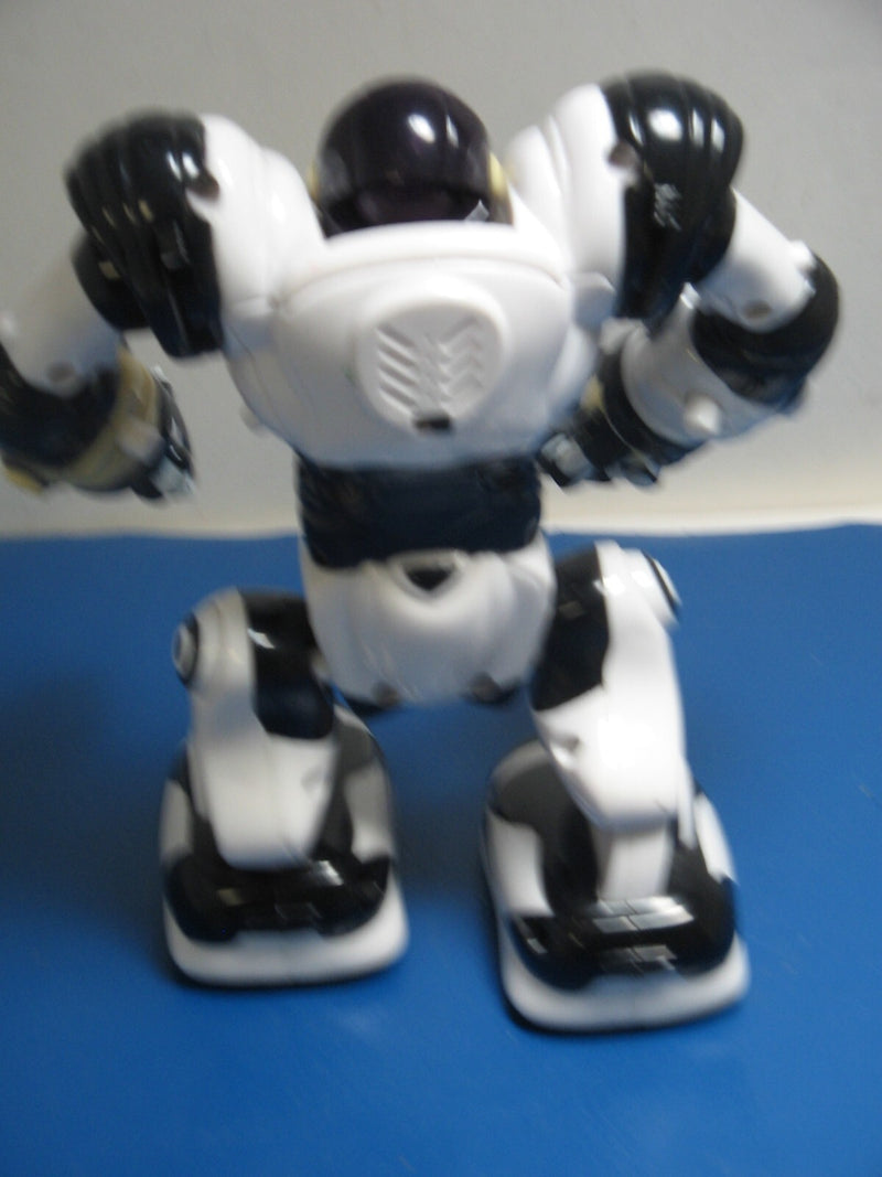 Mini 7-Inch Classic Battery-Powered Robotic Toy Robot from 2004, Used