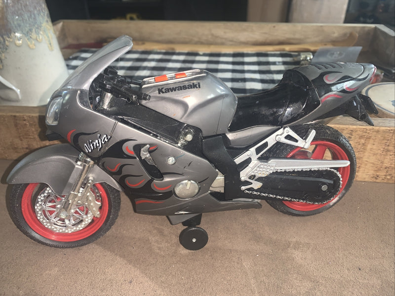 Silver and Black Kawasaki Ninja ZX-R10 Toy Motorcycle with Working Sound