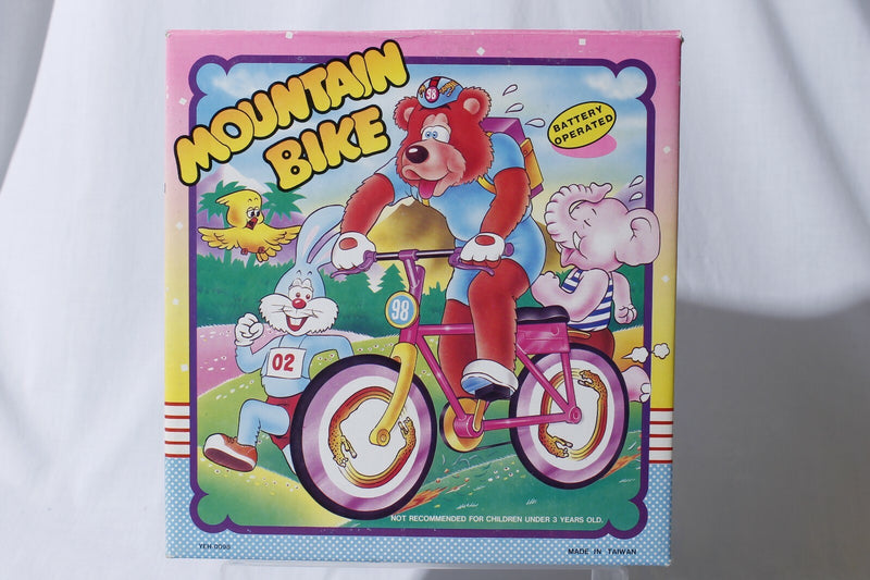 Battery Operated Bear Riding Mountain Bike Toy with Cheetah Wheels