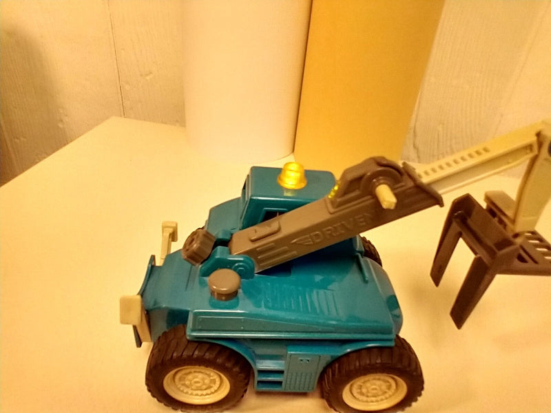 Working Forklift Lift Truck with Lights and Sounds Powered by Battery